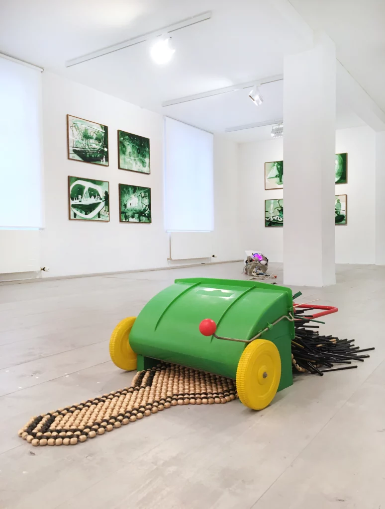 Lutz & Guggisberg - Die Spur des Drachens - haus dubs - stiftung thomas dubs - ausstellung